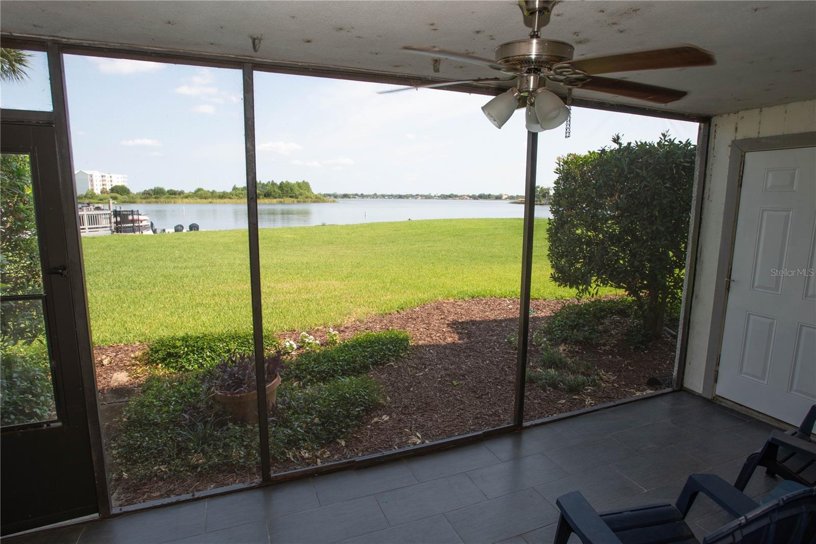 FAIRVIEW VISTA CONDO PH 01 - Residential Lease