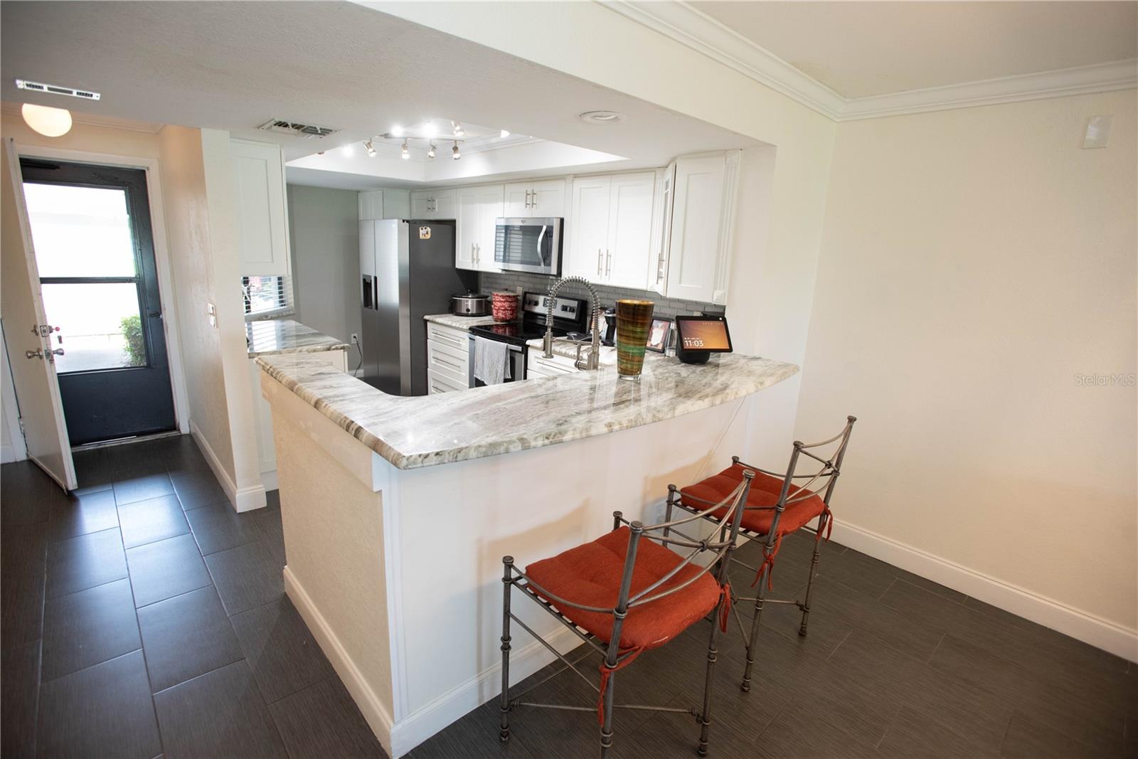 FAIRVIEW VISTA CONDO PH 01 - Residential Lease