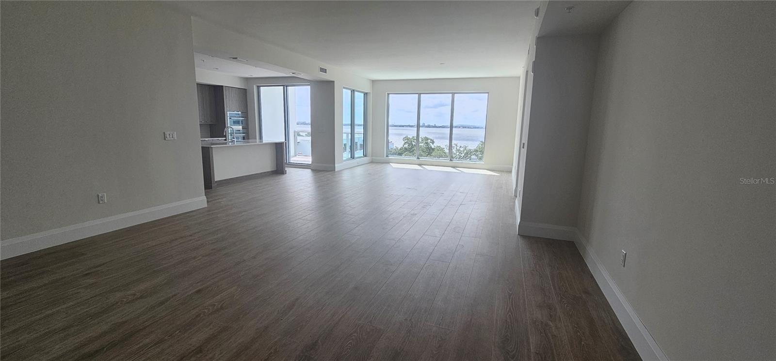 ALTURA BAYSHORE CONDO - Residential Lease
