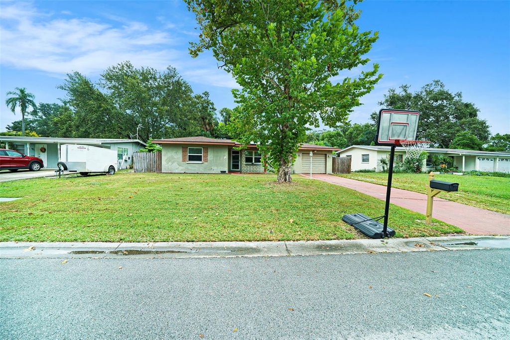 Photo of 1409 Nelson Avenue, Clearwater, FL 33755 (MLS # TB8432853)