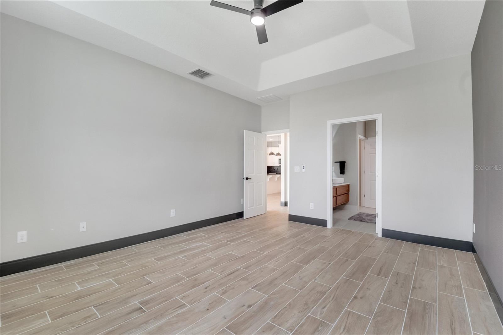 TAPESTRY PH 4 - Residential Lease