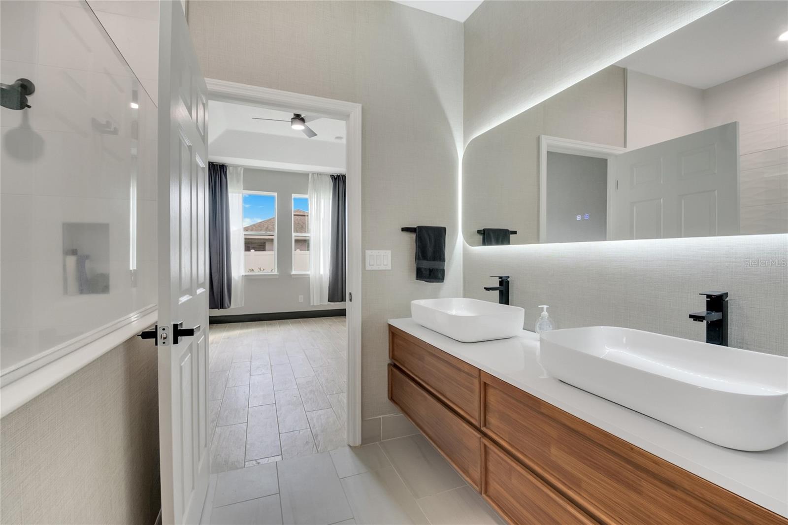 TAPESTRY PH 4 - Residential Lease