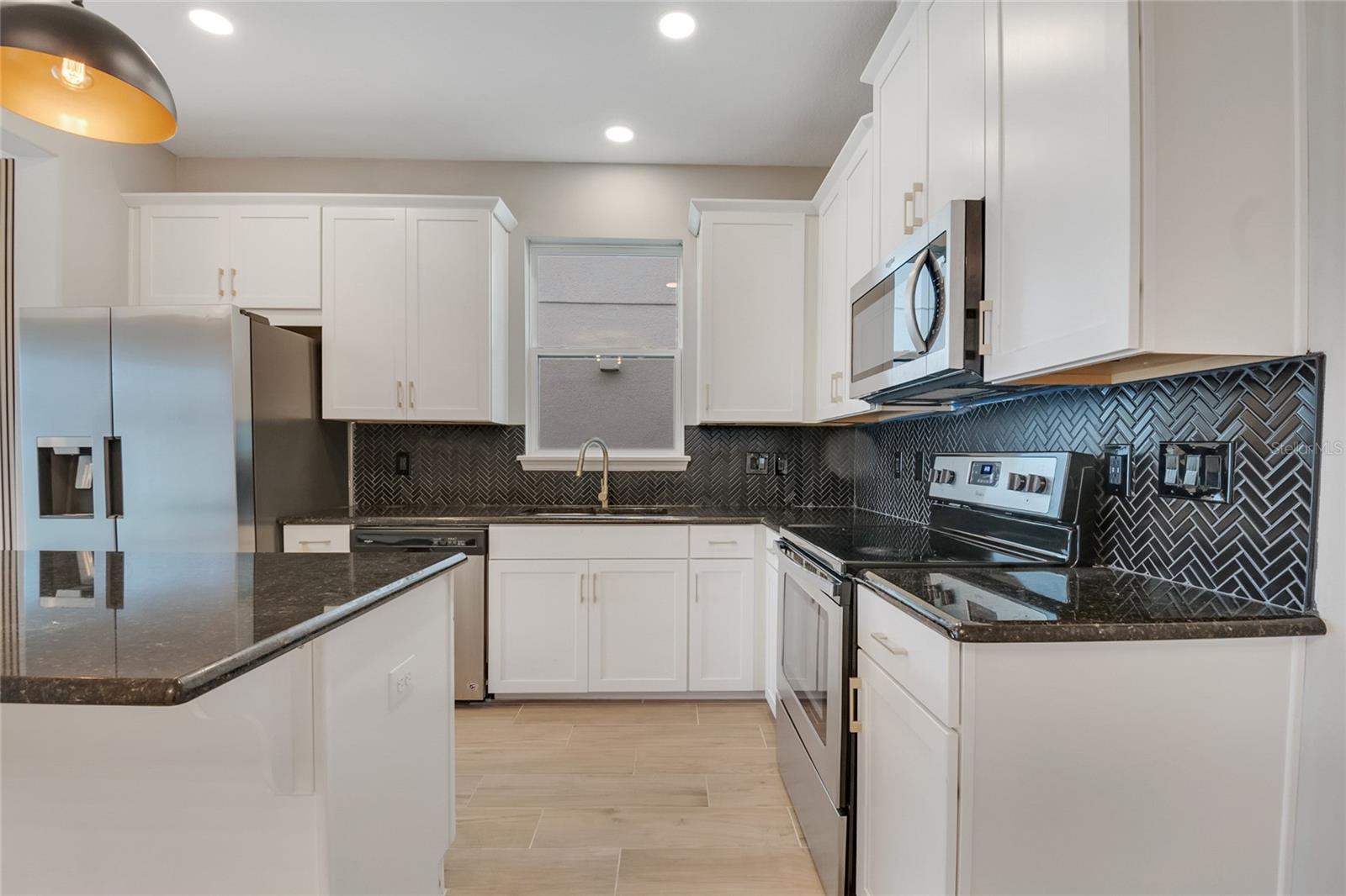 TAPESTRY PH 4 - Residential Lease