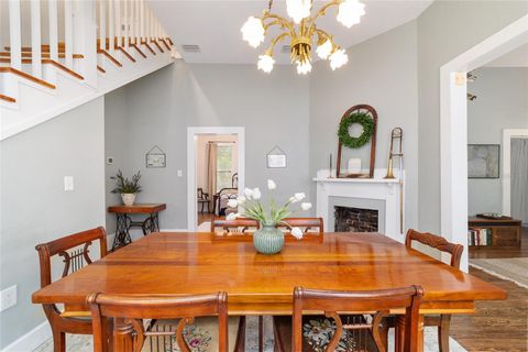 Tiny photo for 605 SE Tuscawilla Avenue, Ocala, FL 34471 (MLS # OM722319)