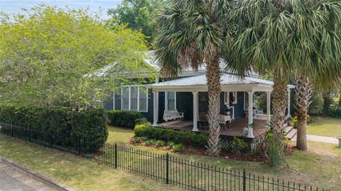 Tiny photo for 605 SE Tuscawilla Avenue, Ocala, FL 34471 (MLS # OM722319)