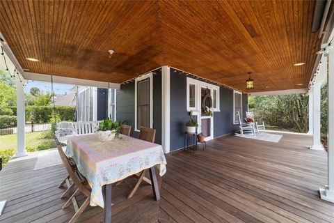 Tiny photo for 605 SE Tuscawilla Avenue, Ocala, FL 34471 (MLS # OM722319)