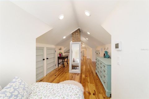 Tiny photo for 605 SE Tuscawilla Avenue, Ocala, FL 34471 (MLS # OM722319)