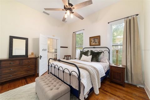 Tiny photo for 605 SE Tuscawilla Avenue, Ocala, FL 34471 (MLS # OM722319)