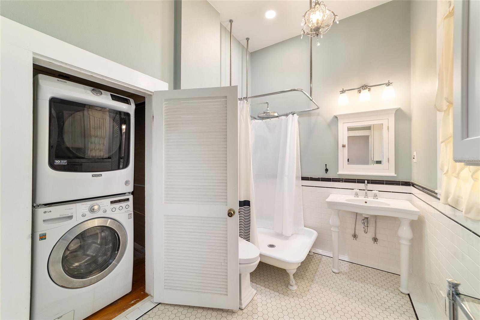 CALDWELLS ADD - Residential