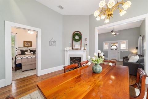 Tiny photo for 605 SE Tuscawilla Avenue, Ocala, FL 34471 (MLS # OM722319)