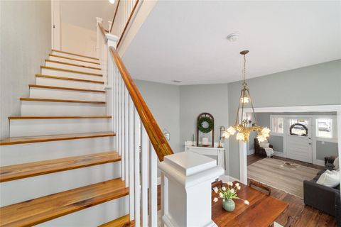 Tiny photo for 605 SE Tuscawilla Avenue, Ocala, FL 34471 (MLS # OM722319)
