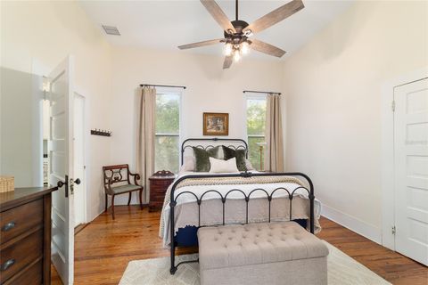 Tiny photo for 605 SE Tuscawilla Avenue, Ocala, FL 34471 (MLS # OM722319)