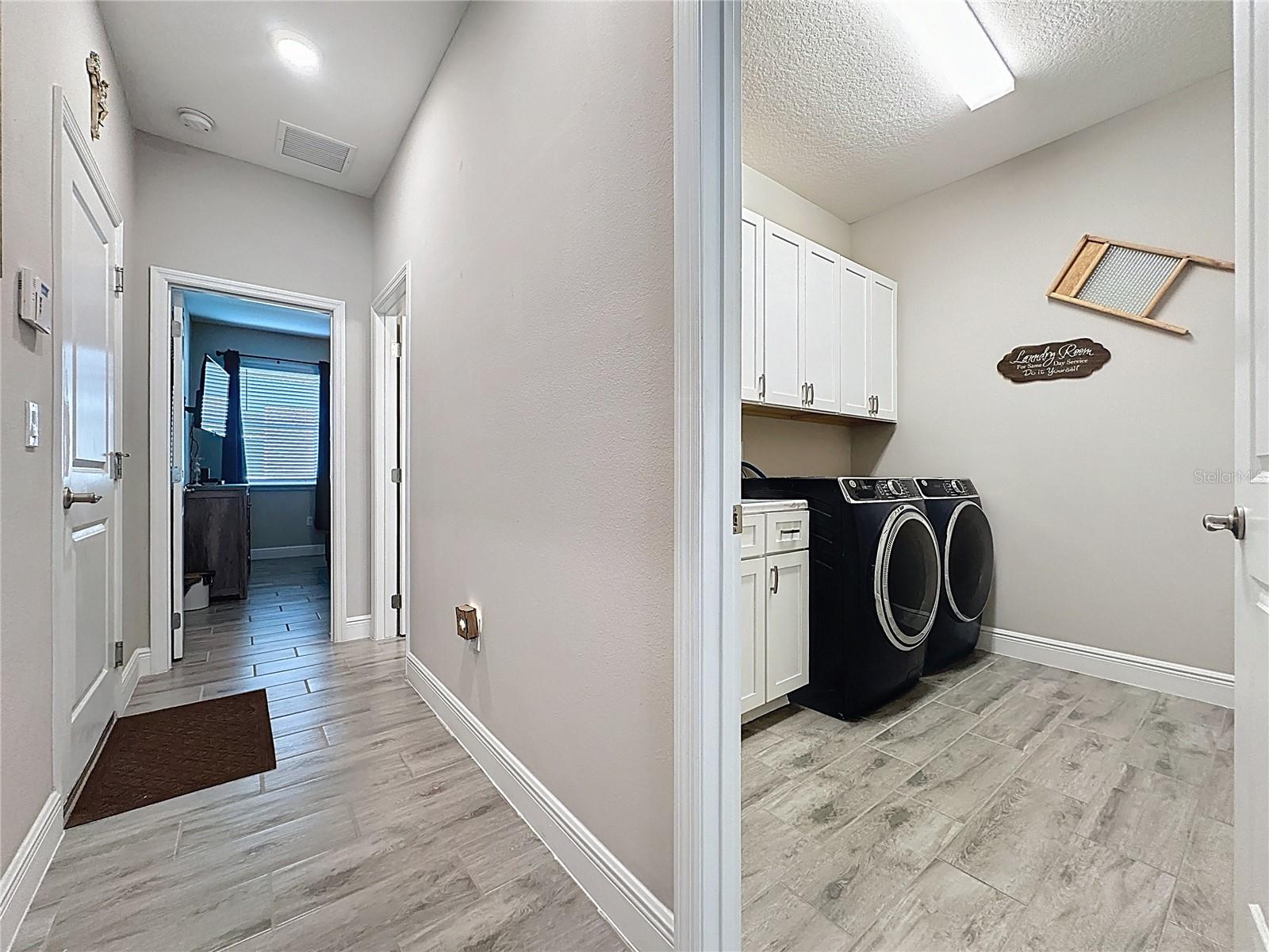 CASCADES OF GROVELAND (TRILOGY) - Residential