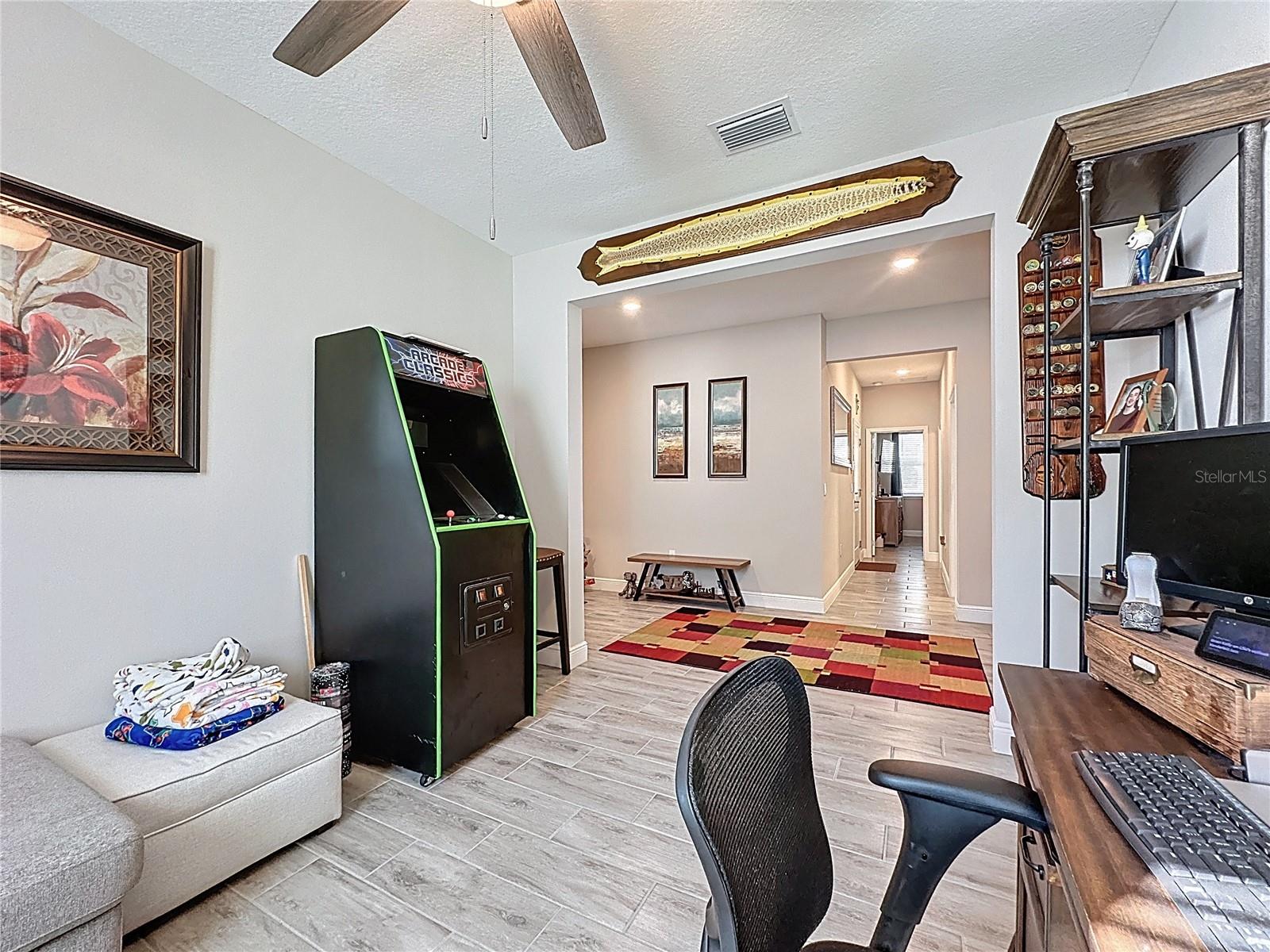 CASCADES OF GROVELAND (TRILOGY) - Residential