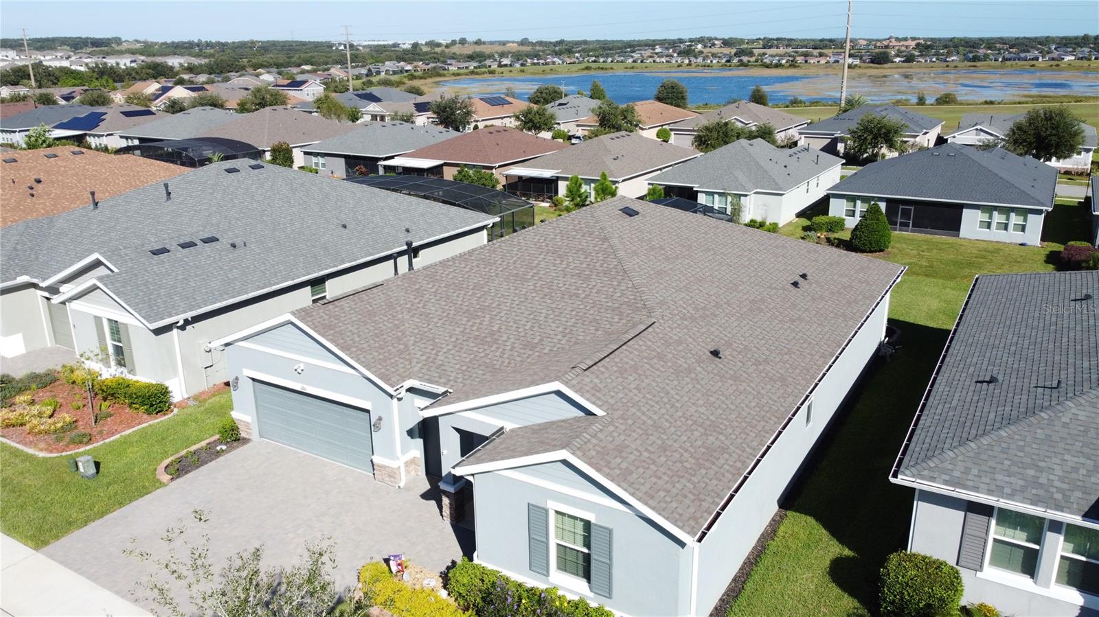 CASCADES OF GROVELAND (TRILOGY) - Residential