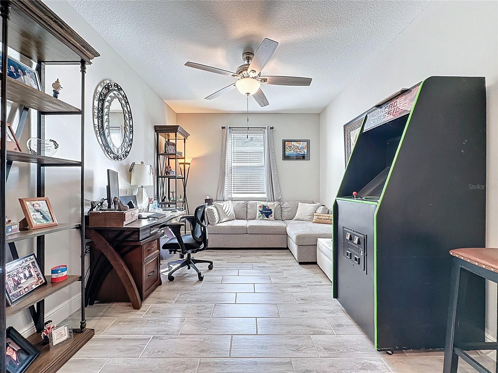 CASCADES OF GROVELAND (TRILOGY) - Residential