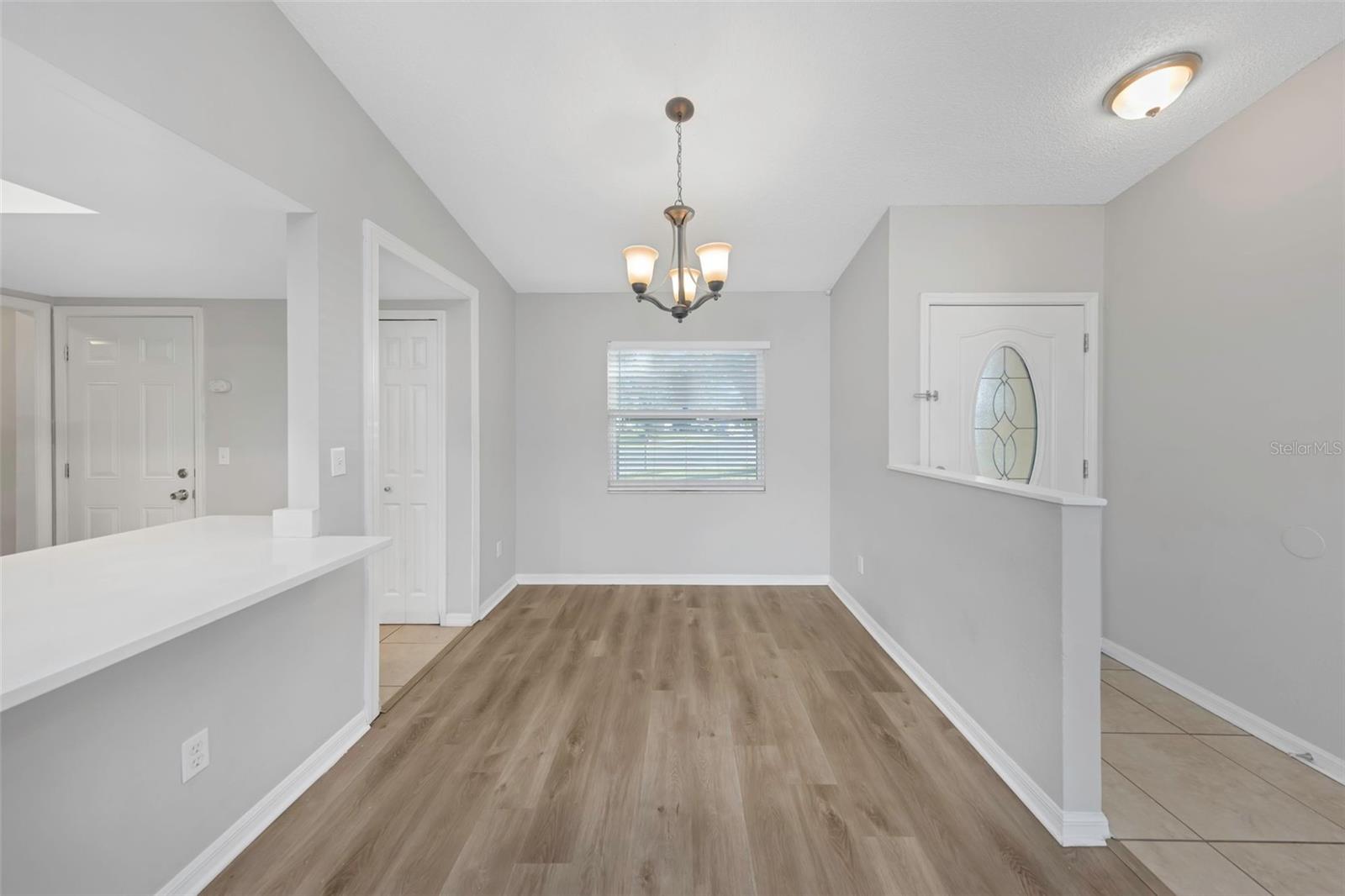 WHISPER LAKE SUB - Residential