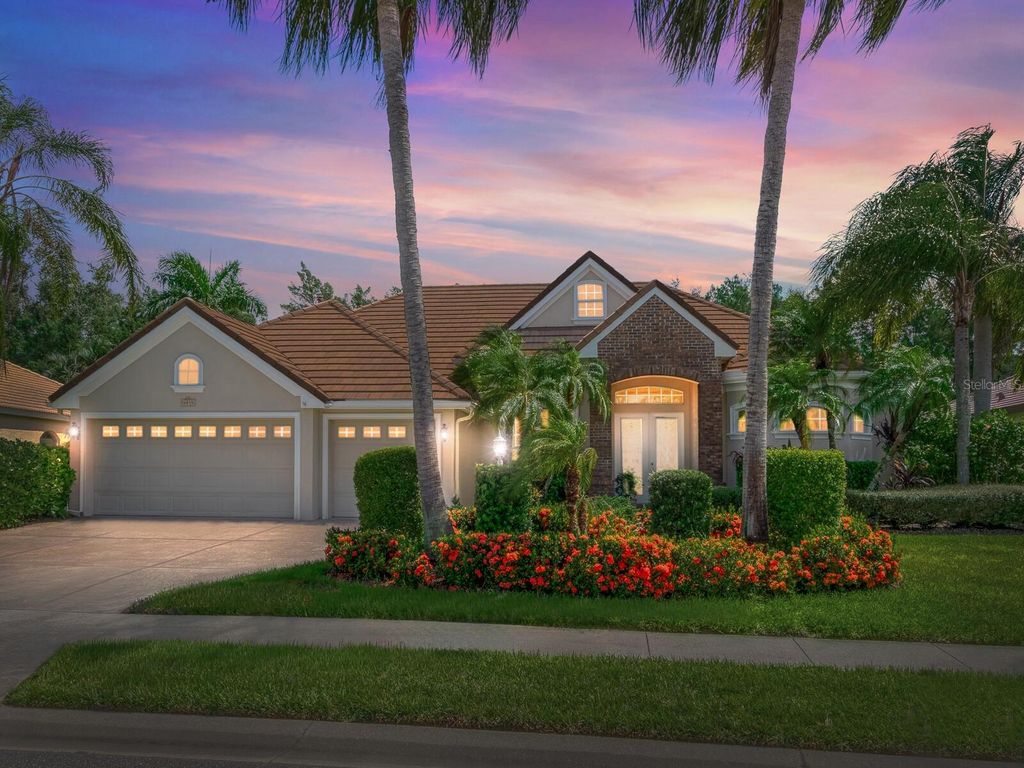 Photo of 6835 Turnberry Isle Court, Lakewood Ranch, FL 34202 (MLS # A4662803)