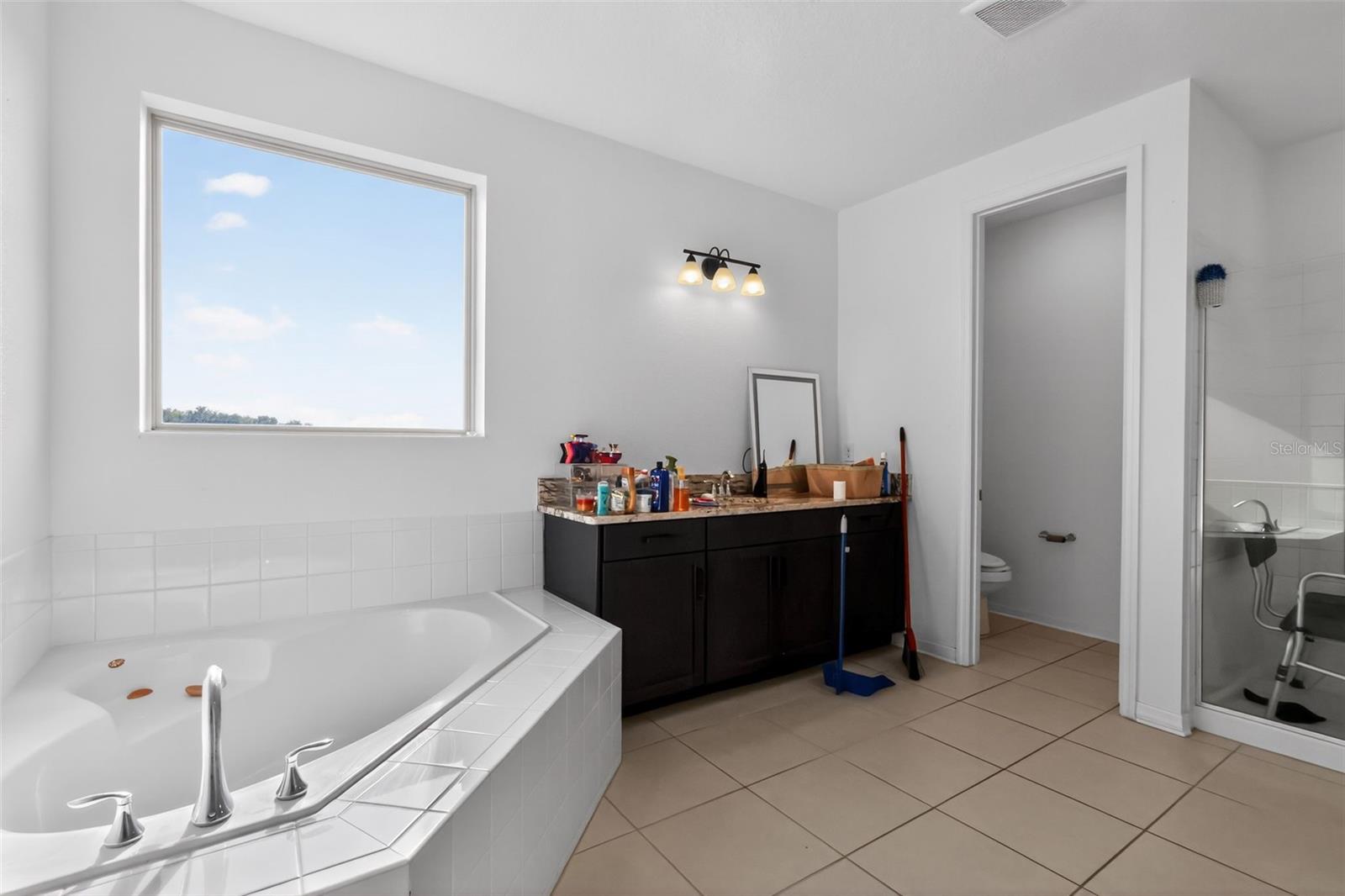 VISTAS/WATERS EDGE PH 1 - Residential