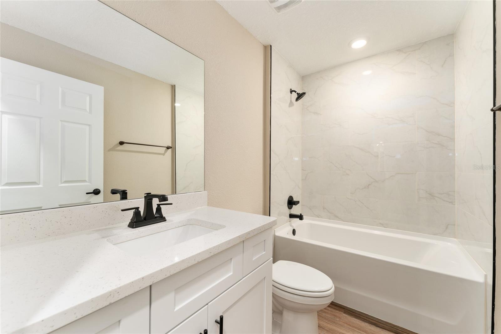 OCALA PARK ESTATE - Residential