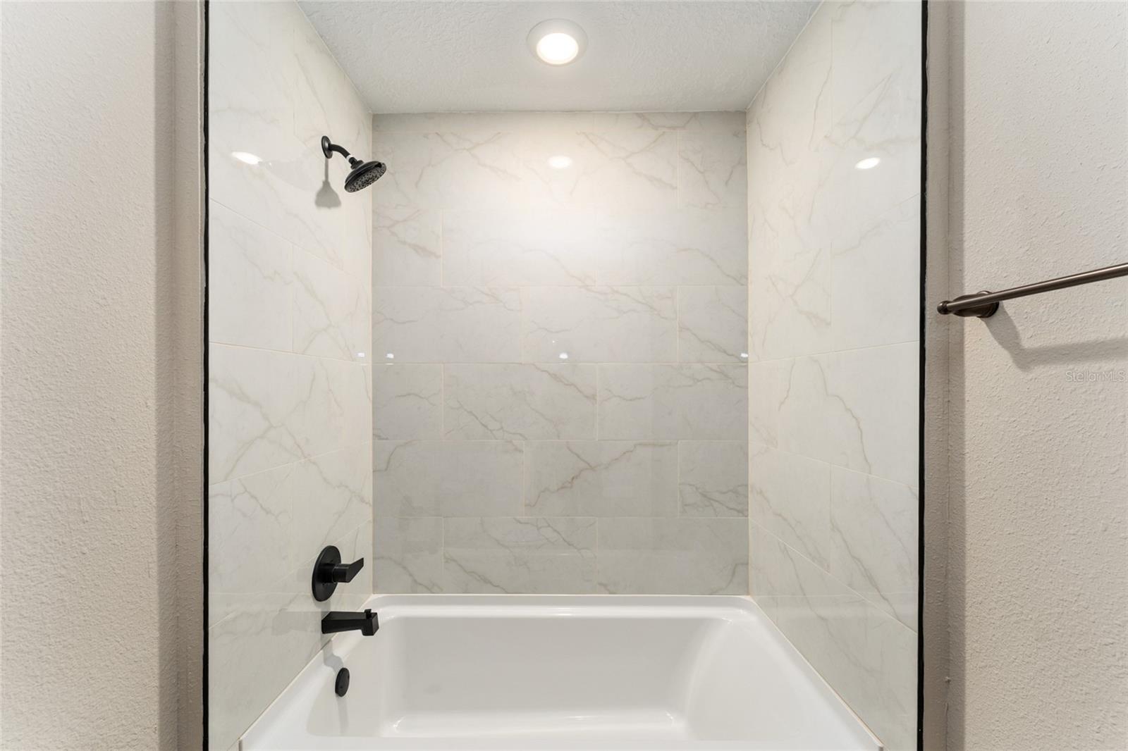 OCALA PARK ESTATE - Residential