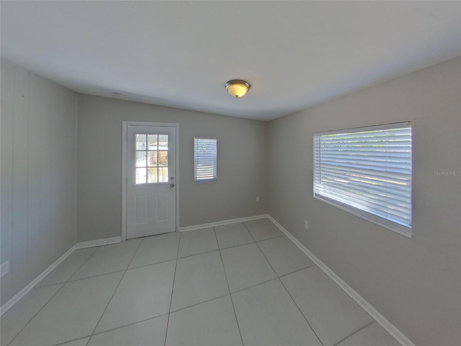 LAKE SARASOTA - Residential Lease