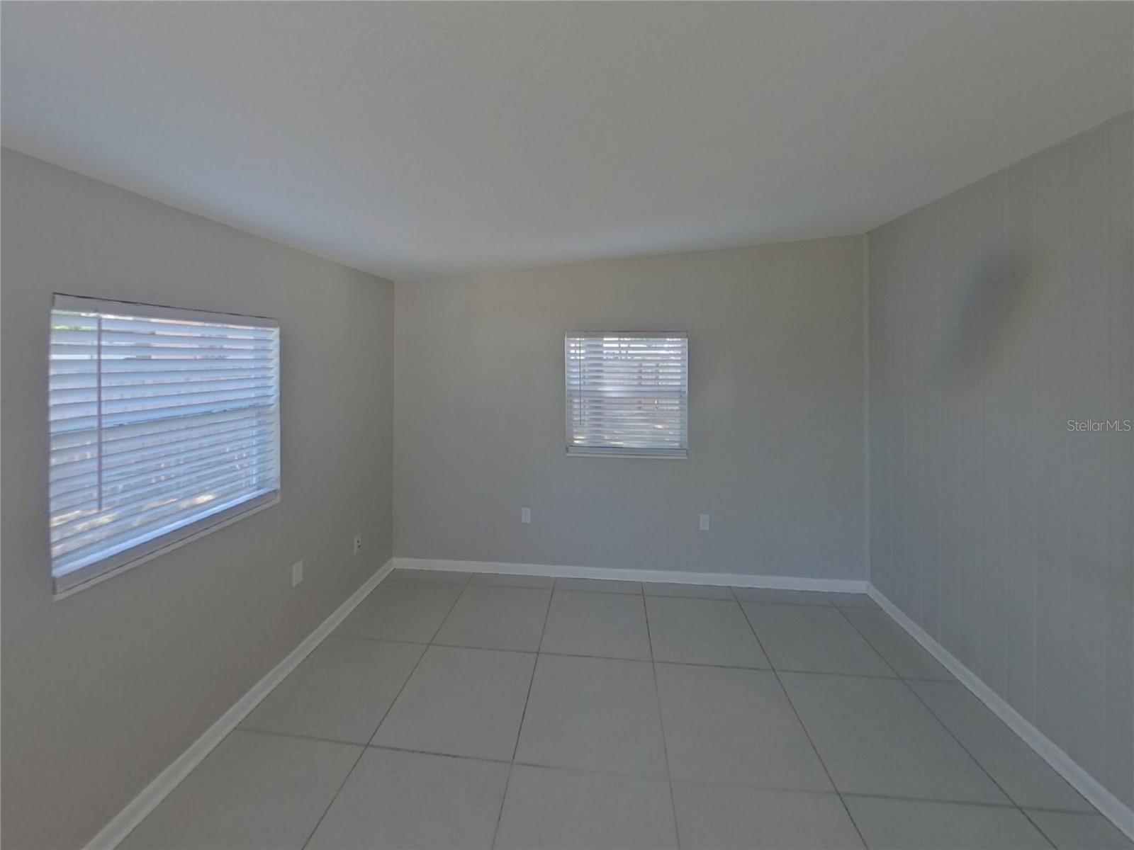 LAKE SARASOTA - Residential Lease