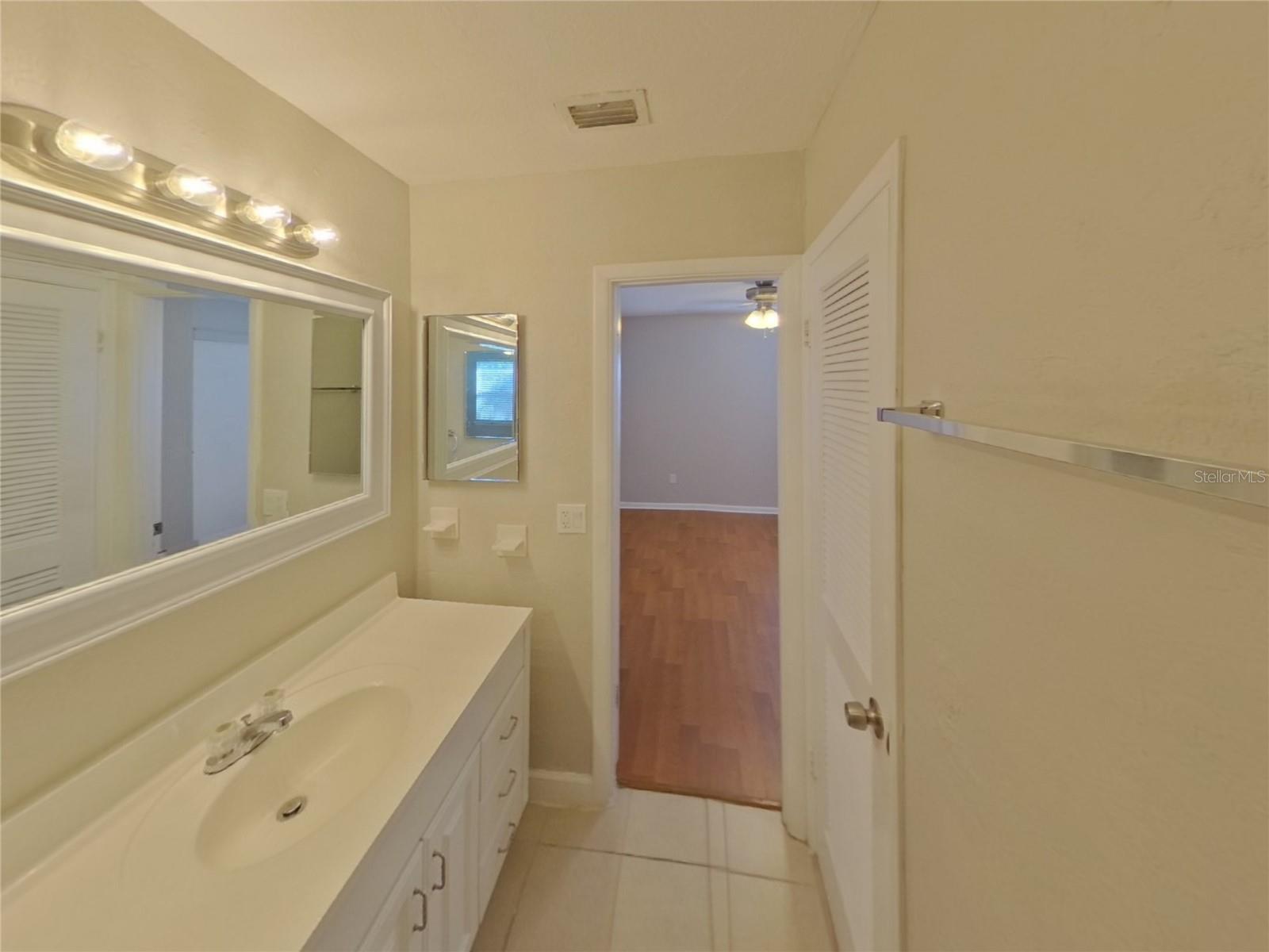 LAKE SARASOTA - Residential Lease