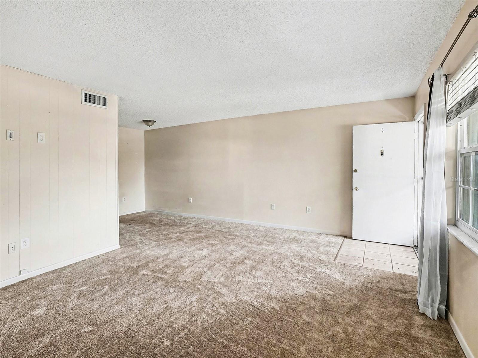 LAKESIDE MANOR APTS CONDO - Residential