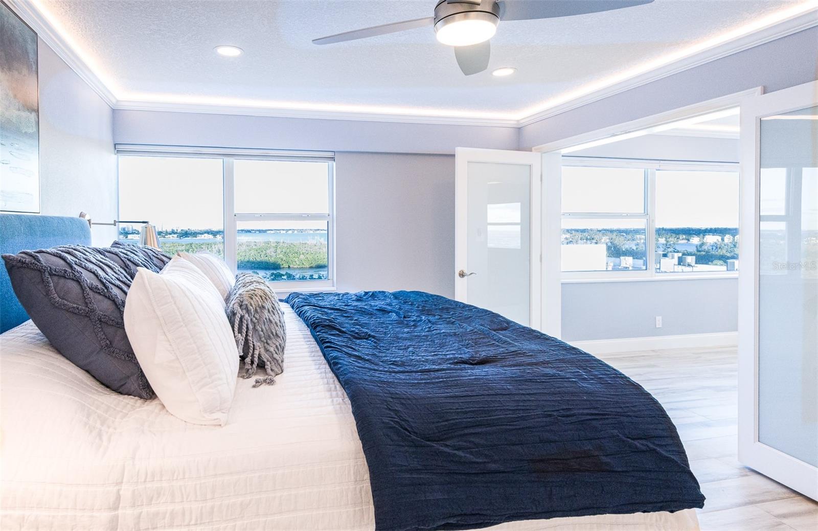 KEY TOWER SOUTH - Residential