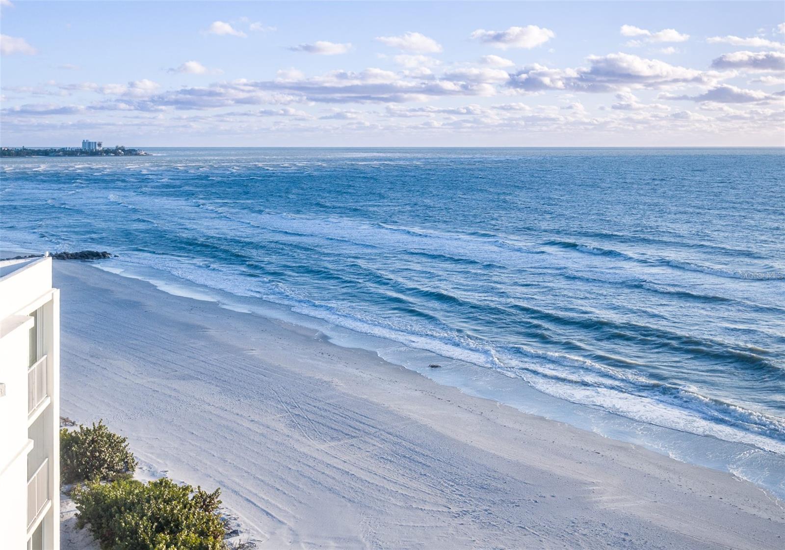 KEY TOWER SOUTH - Residential