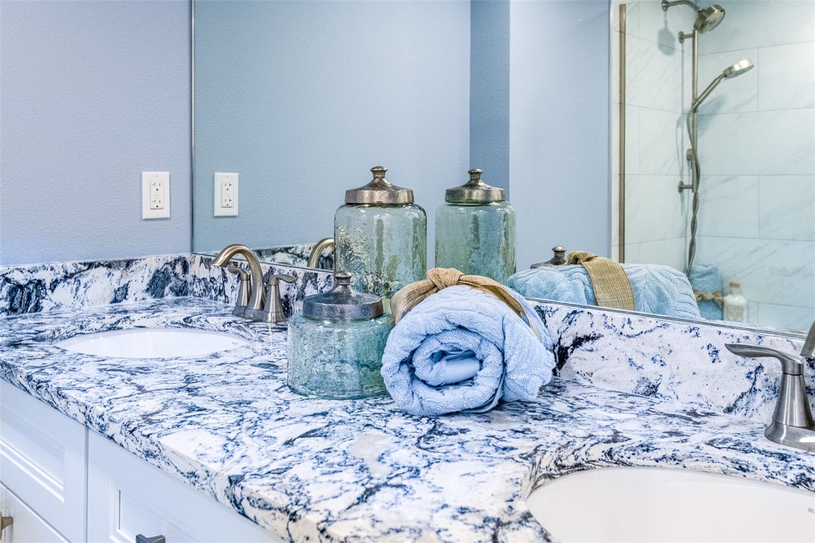 KEY TOWER SOUTH - Residential