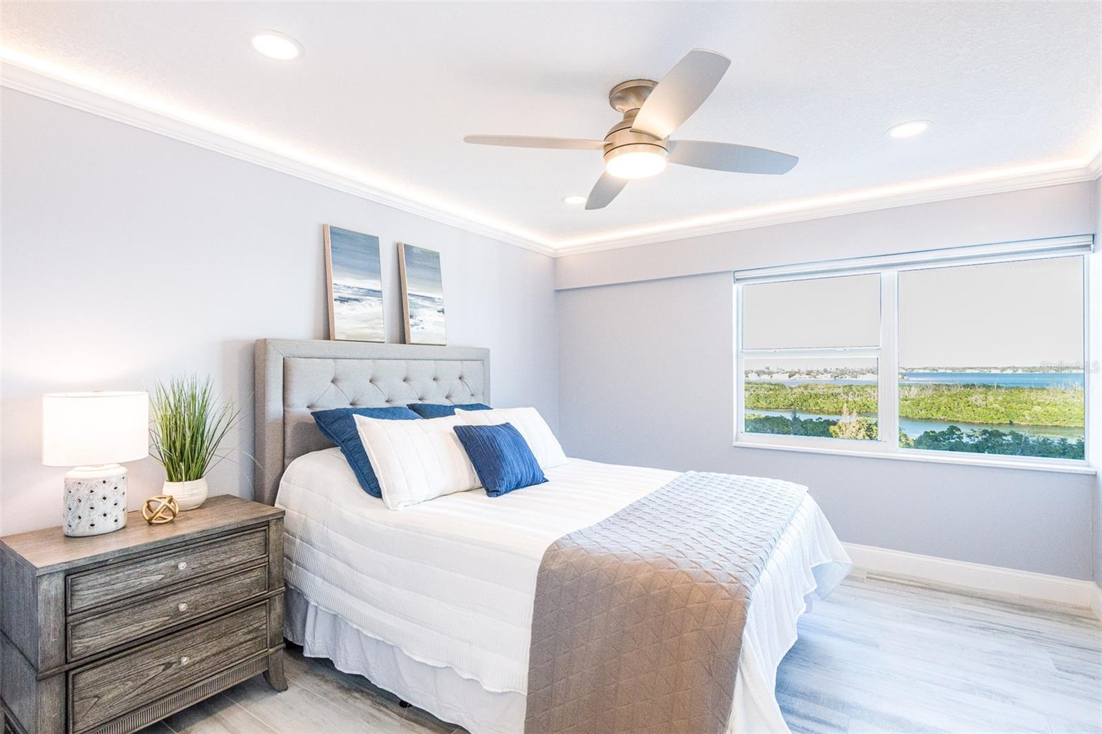 KEY TOWER SOUTH - Residential