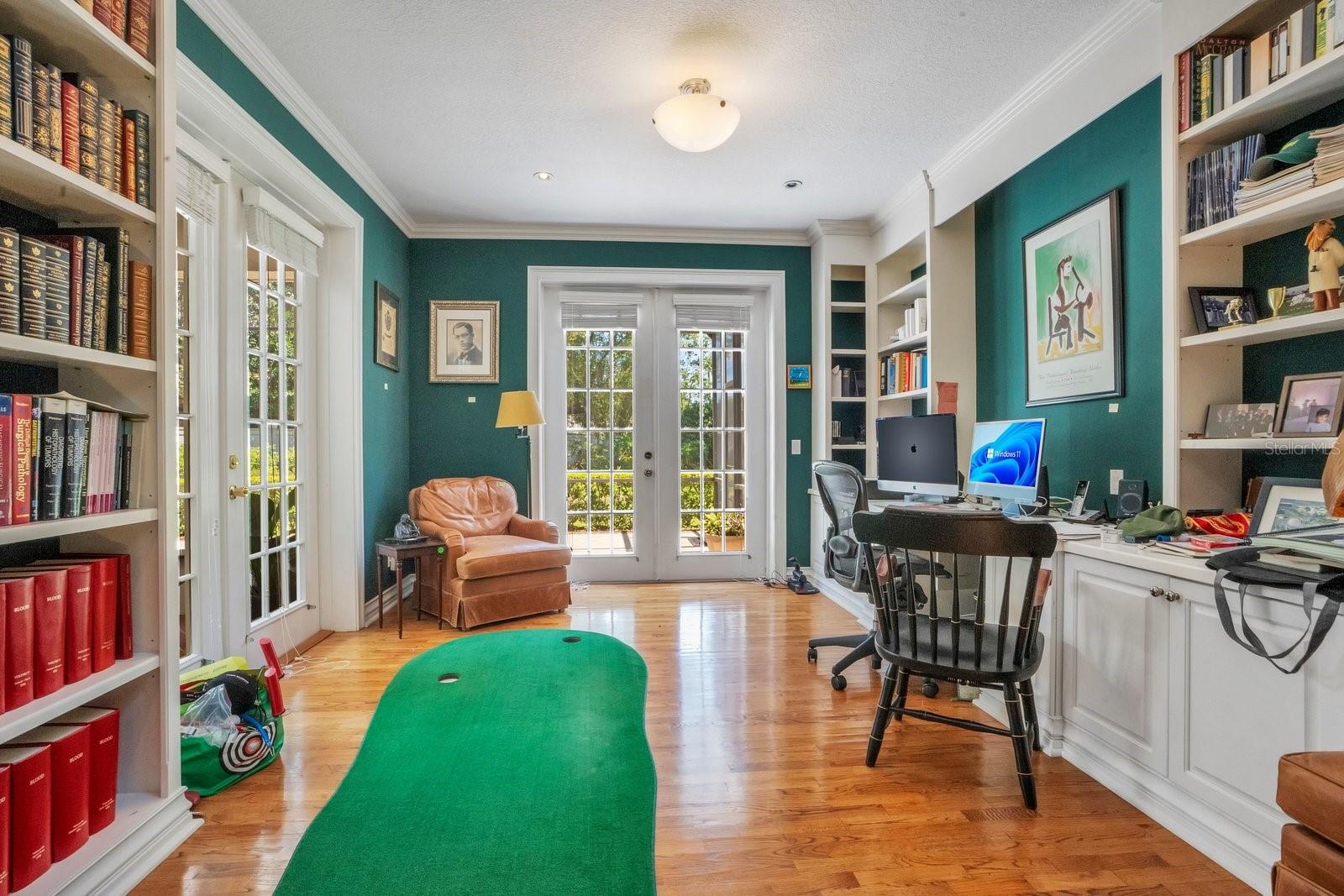 HOLLINGSWORTH OAKS - Residential