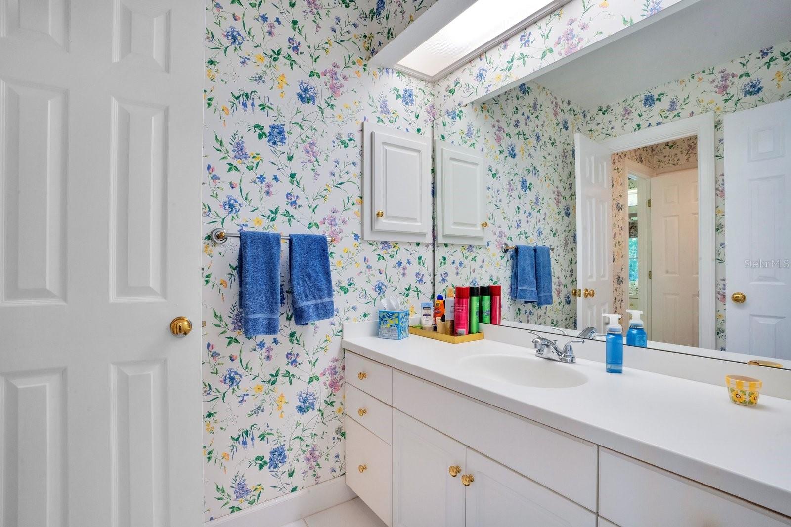 HOLLINGSWORTH OAKS - Residential