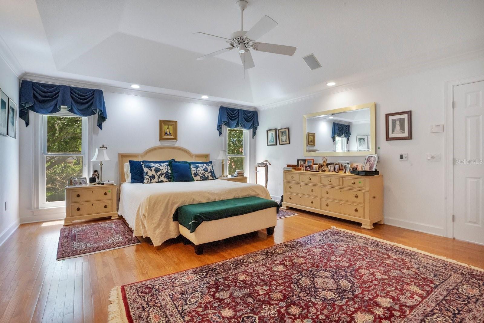 HOLLINGSWORTH OAKS - Residential
