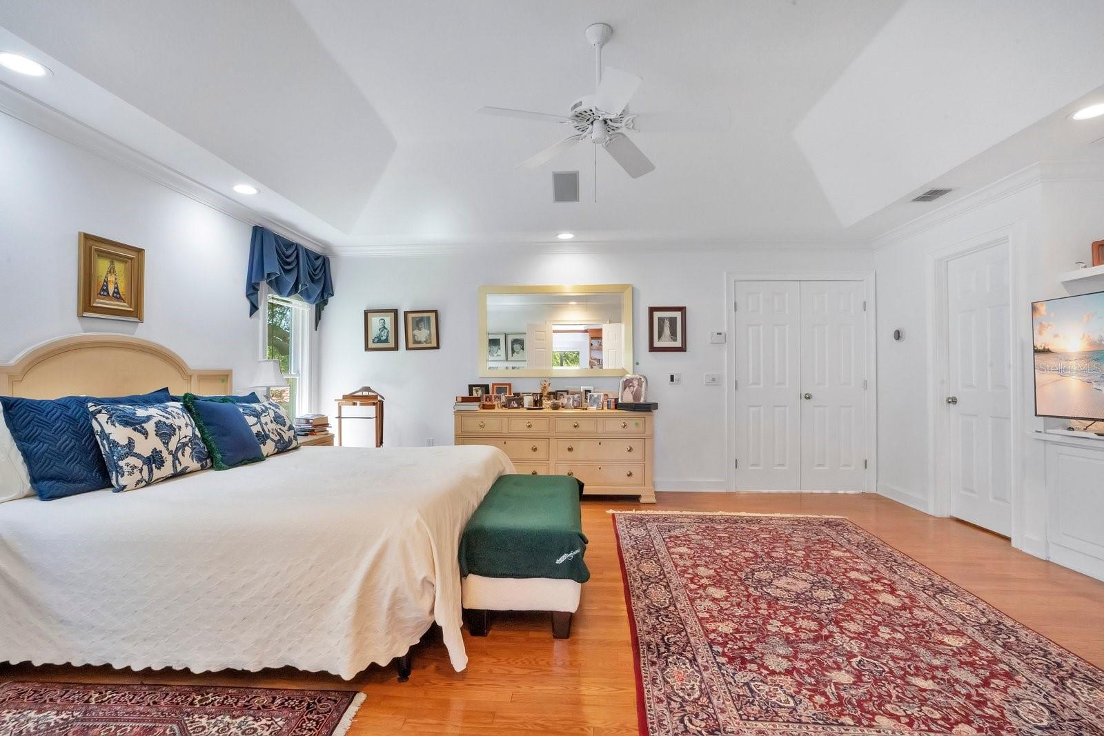 HOLLINGSWORTH OAKS - Residential