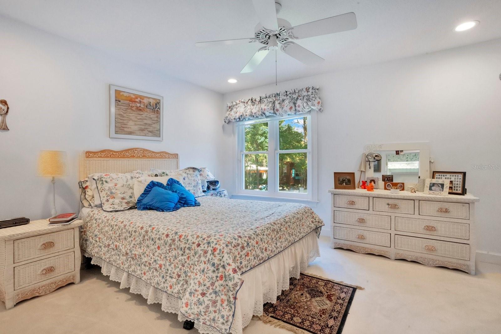 HOLLINGSWORTH OAKS - Residential