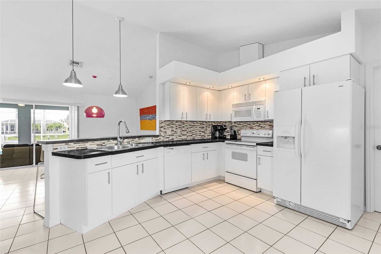 2823 SW 39TH TERRACE