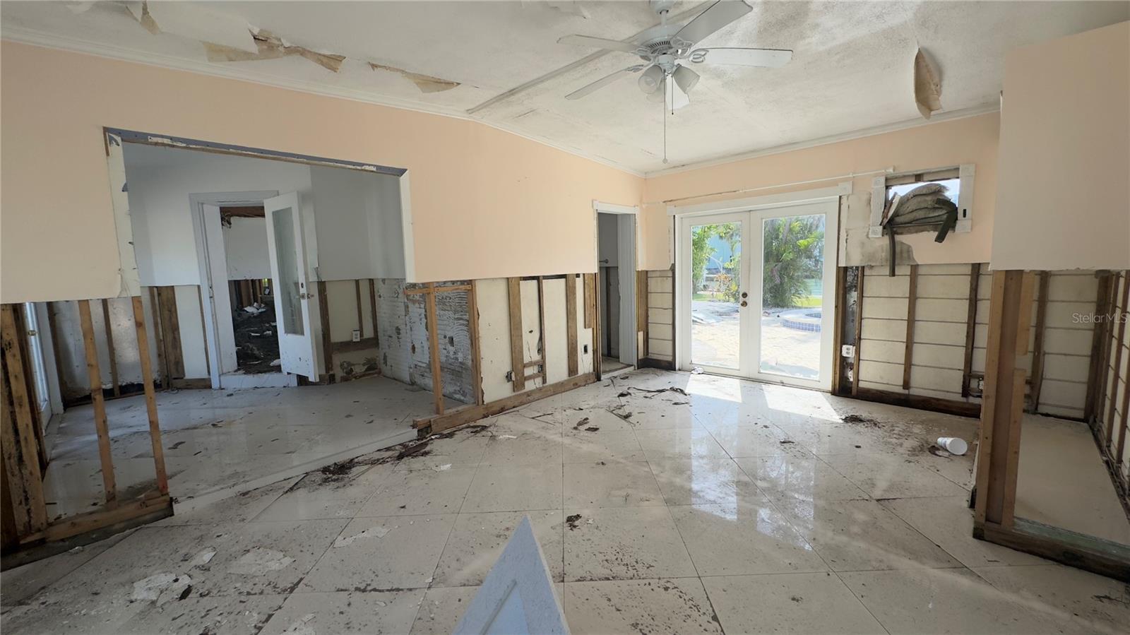 BRIGHTWATER BEACH ESTATES - Residential