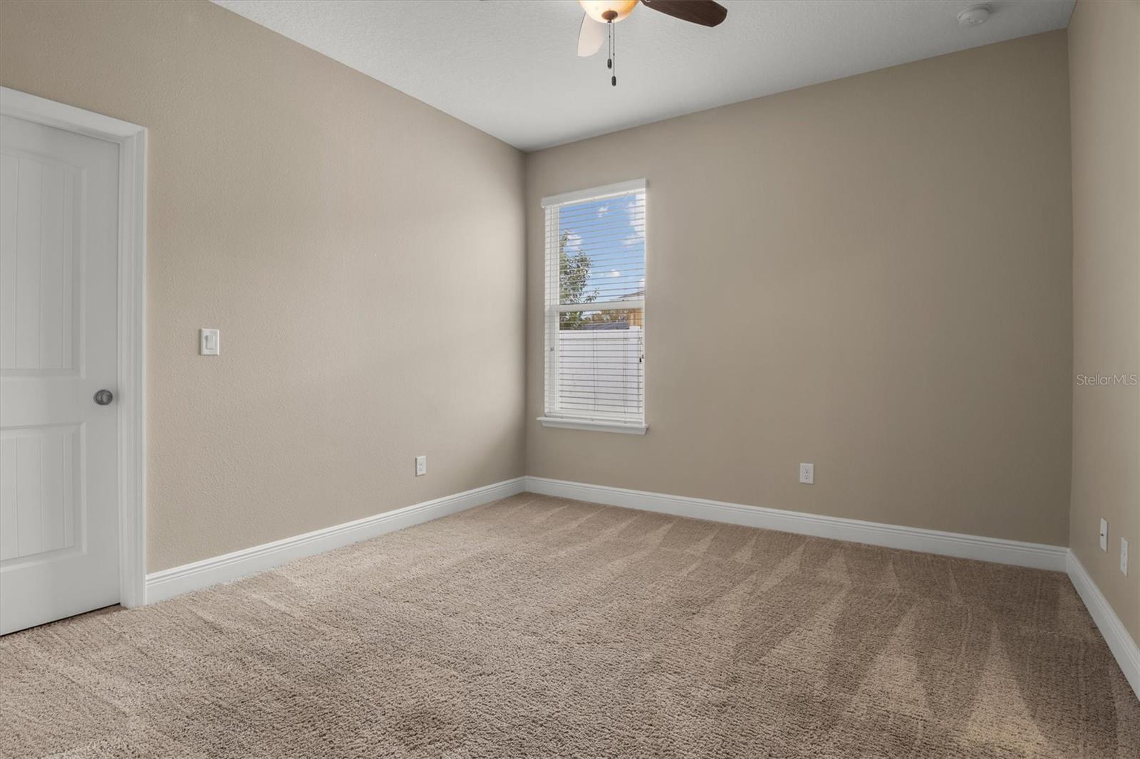 ESTATES AUBURNDALE PH 02 - Residential