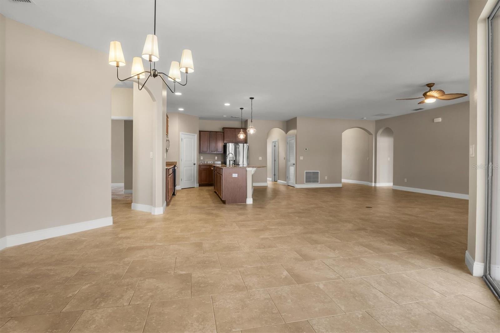 ESTATES AUBURNDALE PH 02 - Residential