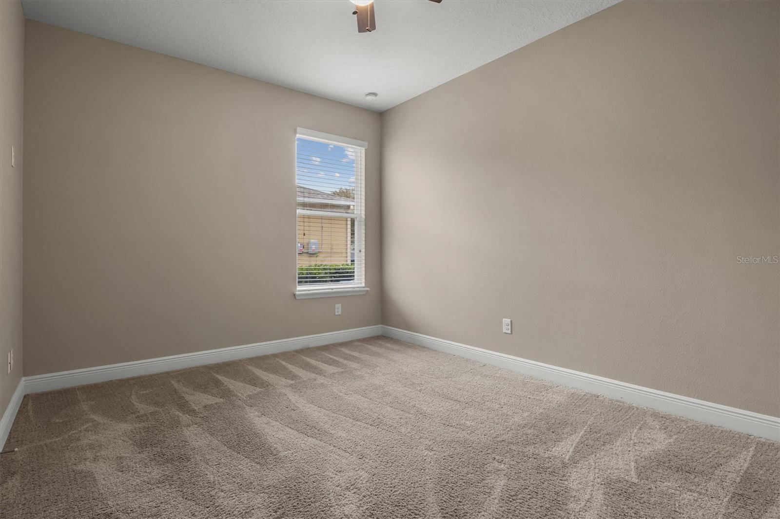 ESTATES AUBURNDALE PH 02 - Residential