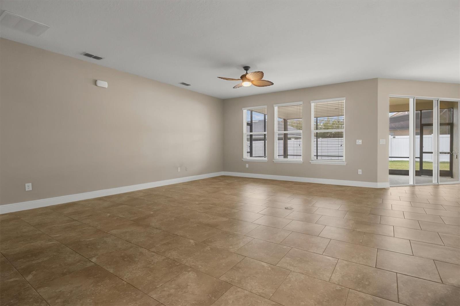 ESTATES AUBURNDALE PH 02 - Residential