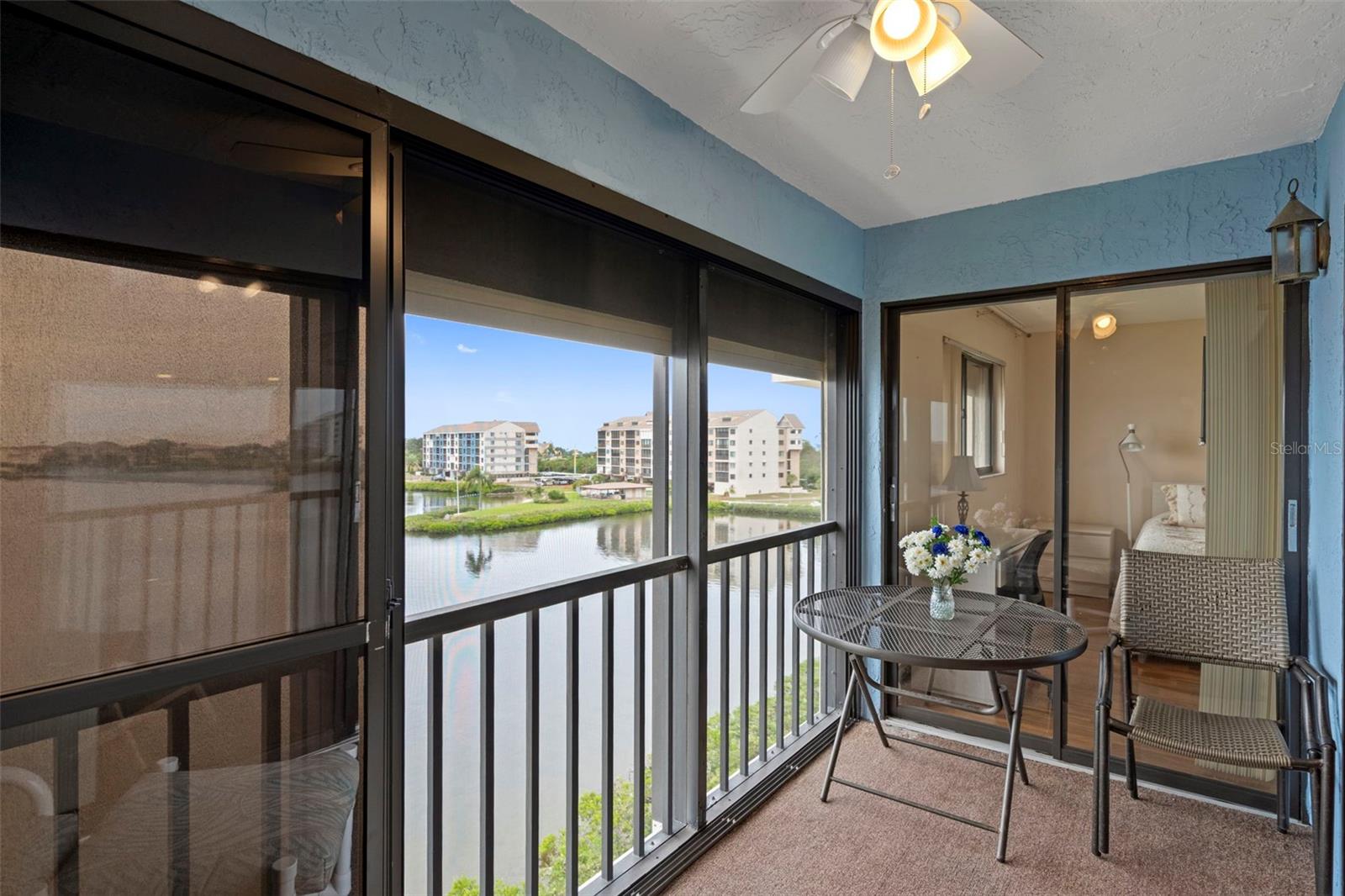 SAND PEBBLE POINTE CONDO 01 AMD 02 - Residential