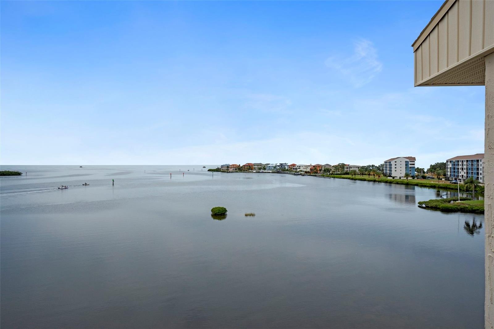 SAND PEBBLE POINTE CONDO 01 AMD 02 - Residential
