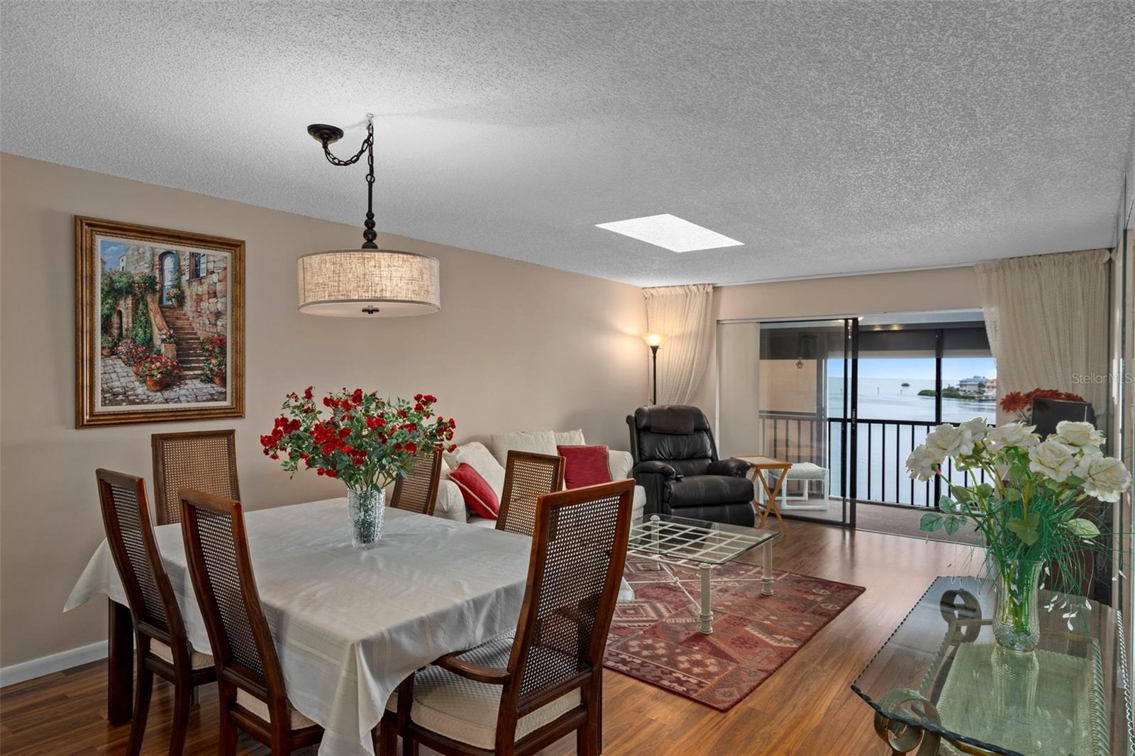 SAND PEBBLE POINTE CONDO 01 AMD 02 - Residential