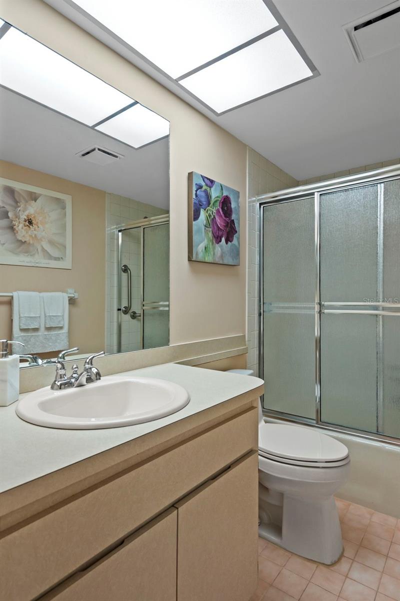SAND PEBBLE POINTE CONDO 01 AMD 02 - Residential