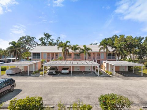 458 CERROMAR ROAD 382 VENICE FL 34293