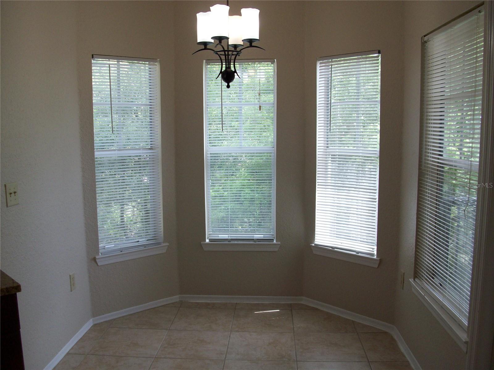 NOTTING HILL A CONDO - Residential